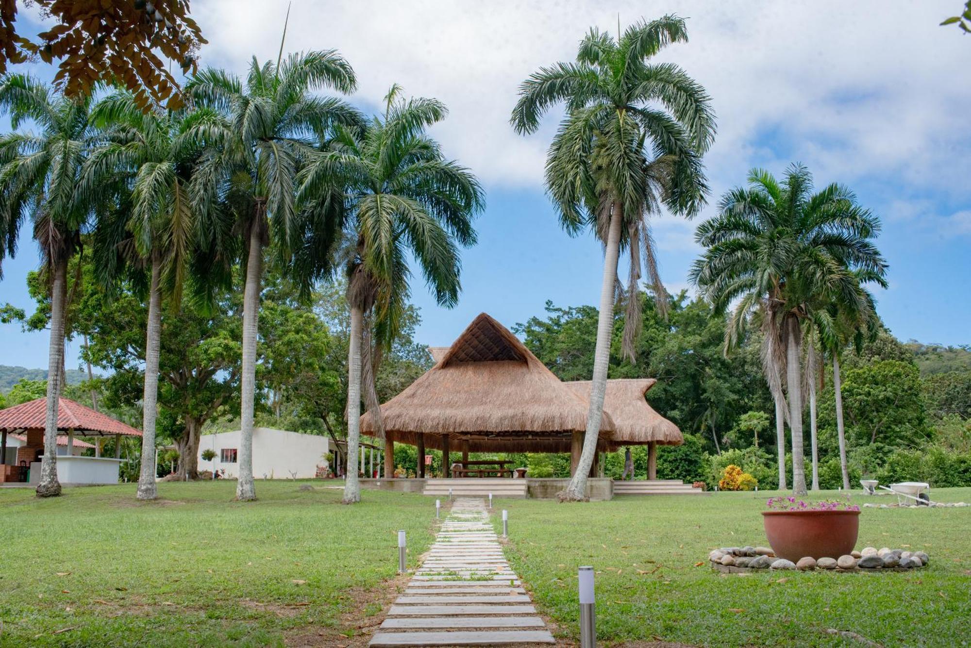 Cabana Tayronaca Калабасо Экстерьер фото